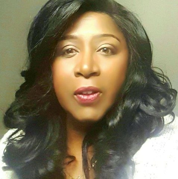 Profile Picture of Faye Johnson (@fayejohnson122) on Poshmark