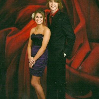 Profile Picture of Whitney Womack (@WhitWomack) on Twitter