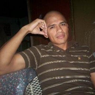 Profile Picture of Harold Jose Desbats (@bone822013) on Twitter