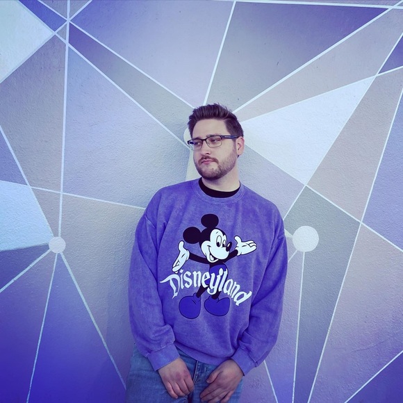 Profile Picture of Joey Blurton (@blurbers) on Poshmark