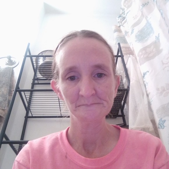 Profile Picture of Cassandra Putnam (@cassandraput452) on Poshmark