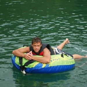 Profile Picture of Eric Redwine (@cali2oh) on Myspace