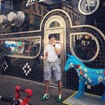 Profile Picture of Derek J. Cho (@derek.cho) on Instagram