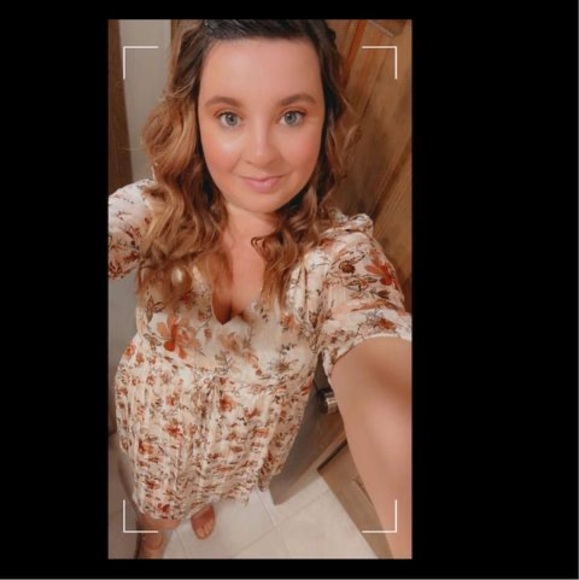 Profile Picture of Miranda Qualls (@miranda_qualls) on Poshmark