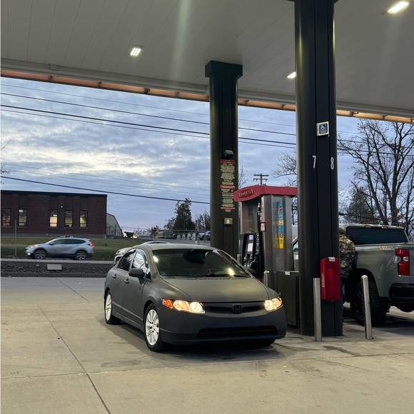 Profile Picture of Nico Buchert (@nicobuchert) on Poshmark