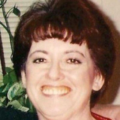 Profile Picture of Debra Barnard (@ladyslydebra) on Twitter