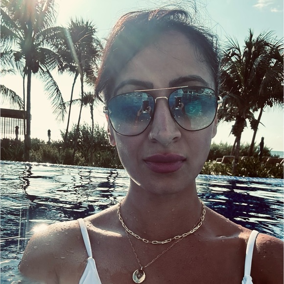 Profile Picture of Aman Chatha (@chathaamy) on Poshmark