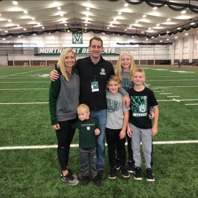 Profile Picture of Amy (Coy) Simmons (@amycoysimmons32) on Twitter