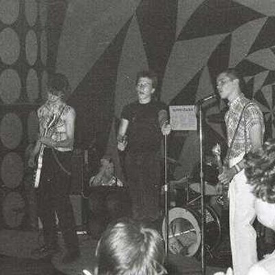 Profile Picture of Craig Allen (@2558craig) on Twitter