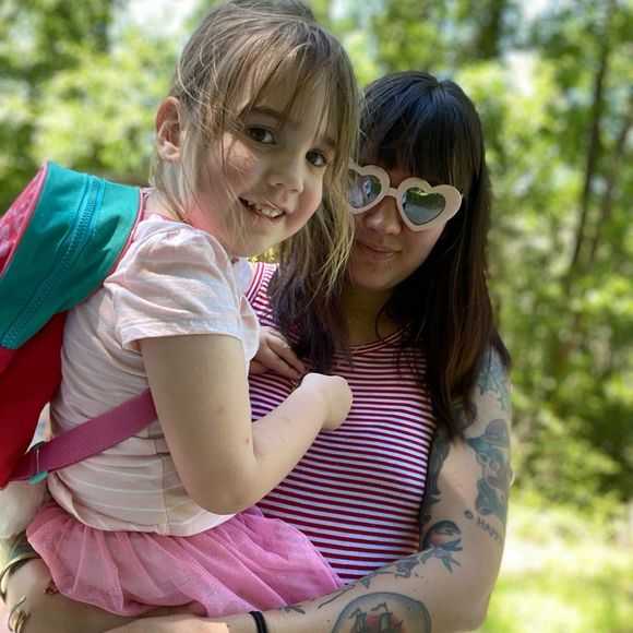 Profile Picture of Courtney Buttimer (@cbuttimer) on Poshmark