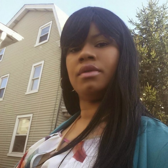 Profile Picture of Tahirah Wilson (@mrsmcgeth) on Poshmark