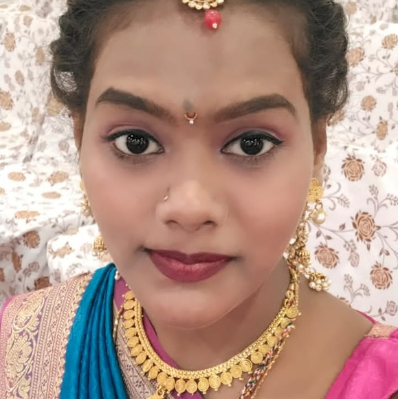 Profile Picture of Pratiksha Powar (@pratikshapowar) on Poshmark