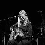 Profile Picture of Lucy Rose (@lucyroseparton) on Instagram