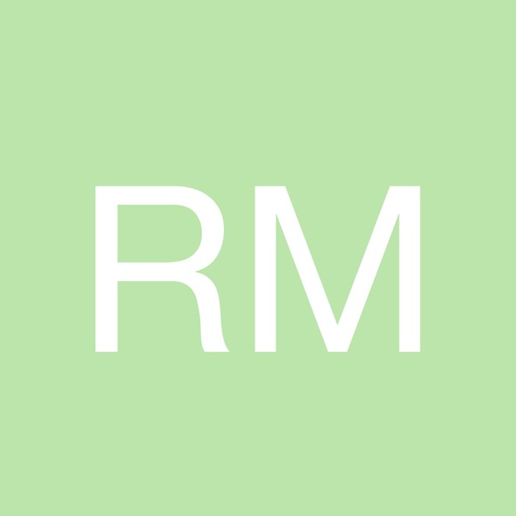 Robert Moye - Poshmark Profile Picture of Robert Moye (@mcgreevylyu705) on Poshmark