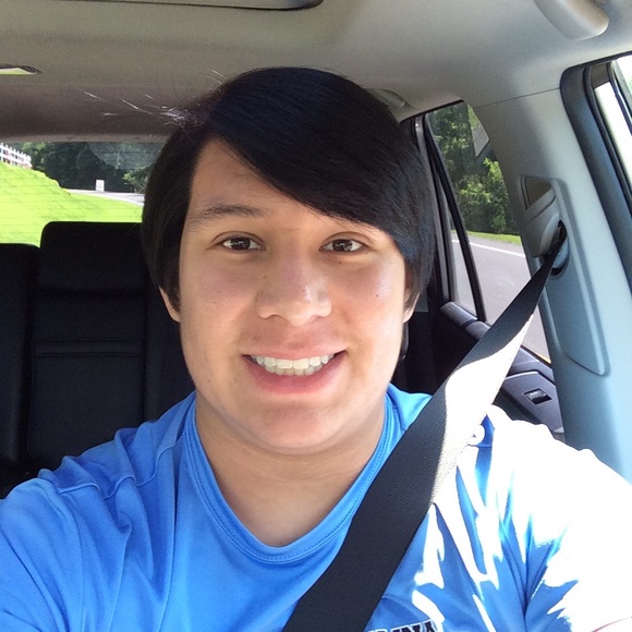 Profile Picture of Steven Welch (@s_welch2) on Poshmark