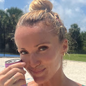 Profile Picture of Iris Harris  (@Racquetsportsgirl) on Youtube