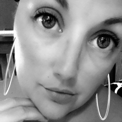 Profile Picture of Heather Neil (@poohbearhln) on Twitter