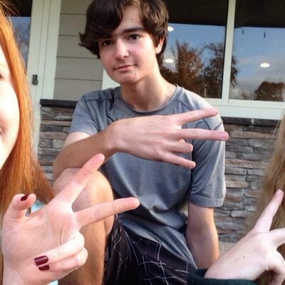 Profile Picture of Henry Adkins (@hadkins17) on Twitter