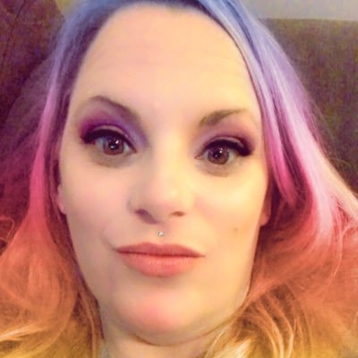 Profile Picture of Elizabeth Seibert (@Elizabe71884545) on Twitter