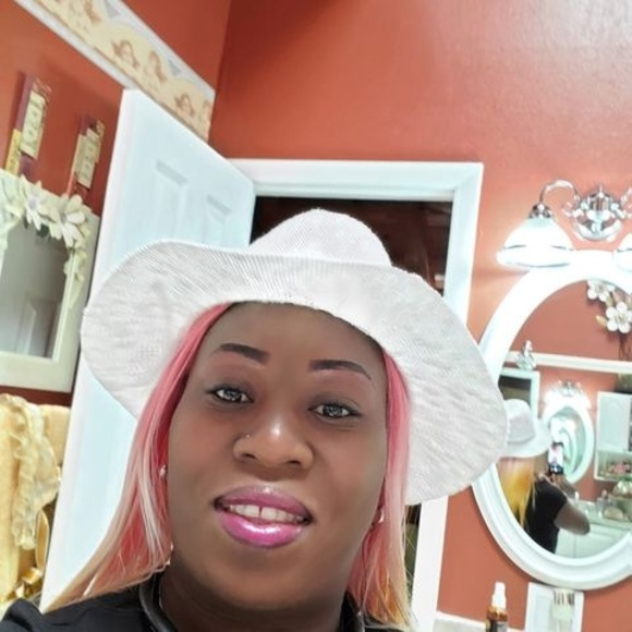 Profile Picture of T jackson T jackson (@tjp5lz3) on Poshmark