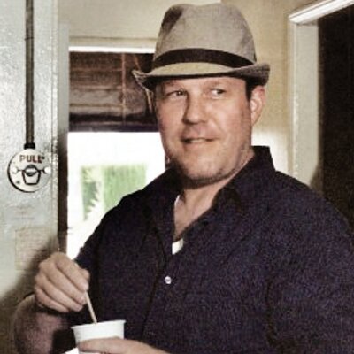 Profile Picture of James Axel West (@eigami) on Twitter