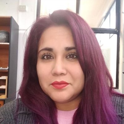 Profile Picture of pamela wike (@palewan) on Twitter