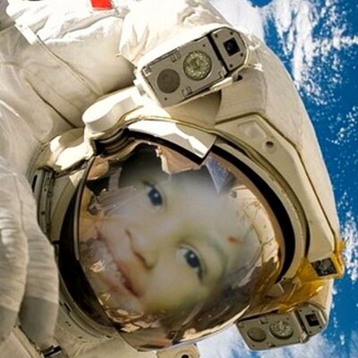 Profile Picture of REGGIE  QUE HUFF (@Fourshosound) on Twitter