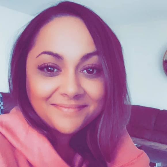 Profile Picture of Jessica Kwaczala (@jkwaczala) on Poshmark