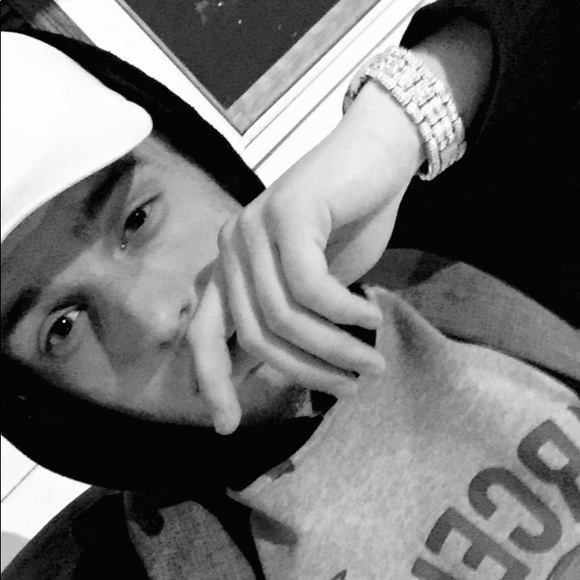 Profile Picture of Scott Pease (@scottie2019) on Poshmark