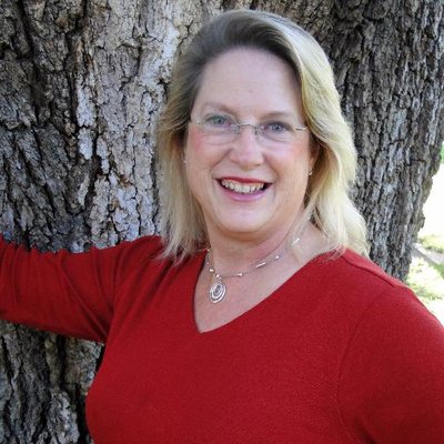 Profile Picture of Glenda Hall (@gghall77) on Twitter