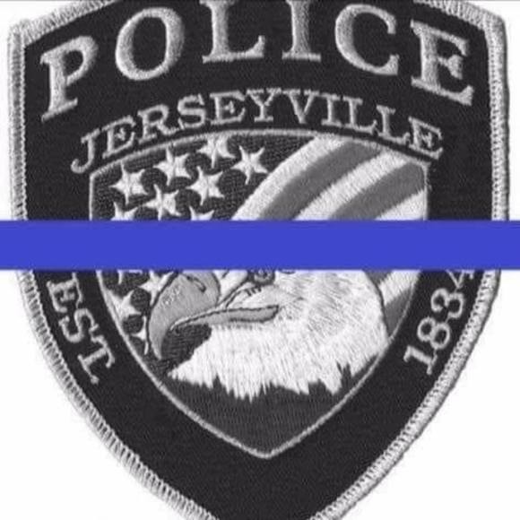 Profile Picture of Marilyn Weigler (@m_j_w54) on Poshmark