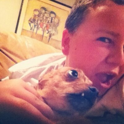 Profile Picture of Andre Parrilla (@GrapedYoMom) on Twitter