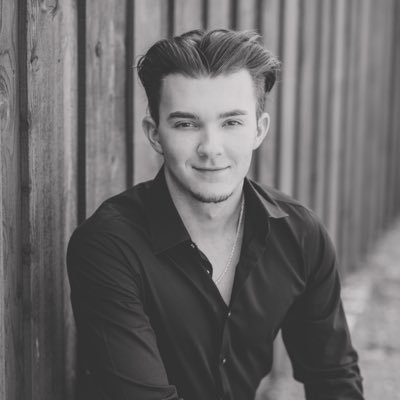 Profile Picture of Benny Boy (@BenJames7801) on Twitter