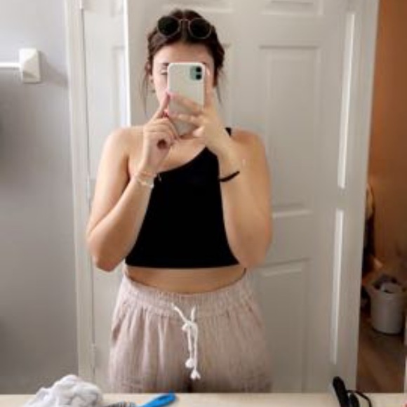 Quinn Baker - Poshmark Profile Picture of Quinn Baker (@quinnbaker) on Poshmark