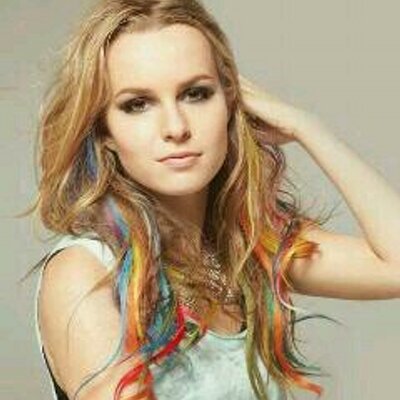 Profile Picture of Rocio Cordova (@rociocordova5) on Twitter
