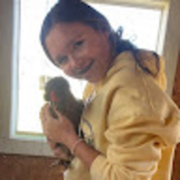 Profile Picture of Jacqueline Terwilliger (@jacquelinete986) on Poshmark