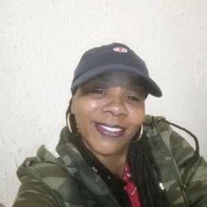 Profile Picture of Cassandra L Decker (@CassandraLDeck1) on Twitter