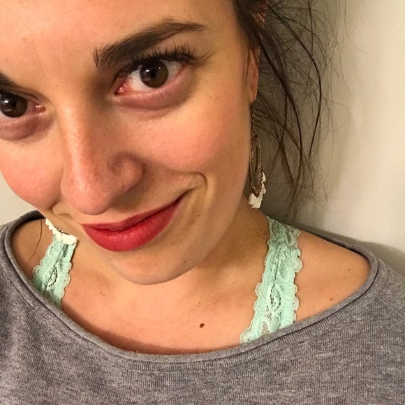 Profile Picture of Lauren Passauer (@lpassauer) on Poshmark