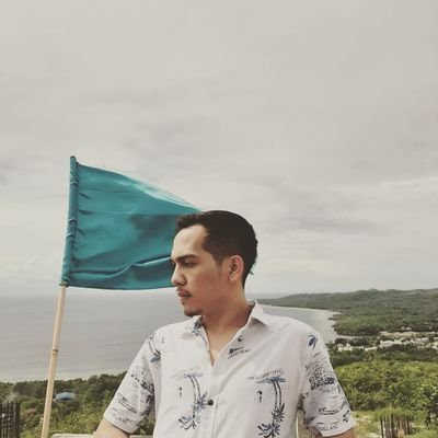 Profile Picture of Adrian Perez (@AdrianoSpliff96) on Twitter