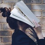 Profile Picture of Alexandra (@alexandra_reads24) on Instagram