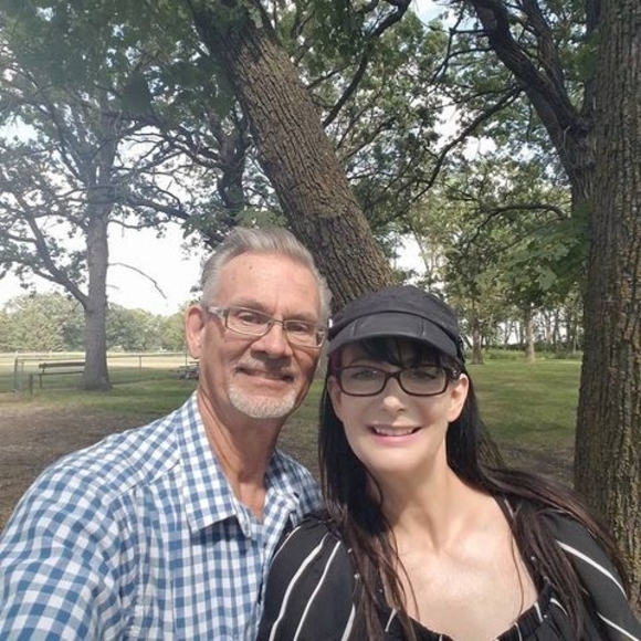 Profile Picture of Duane Safer (@duanesafer) on Poshmark