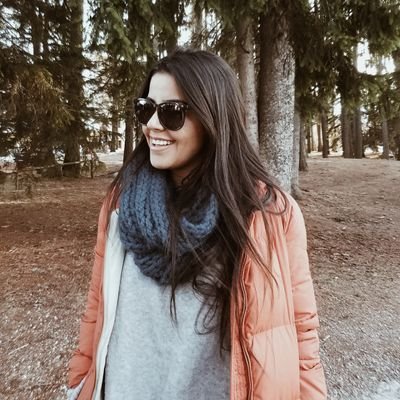 Profile Picture of Monica Delgado (@MonikD13) on Twitter