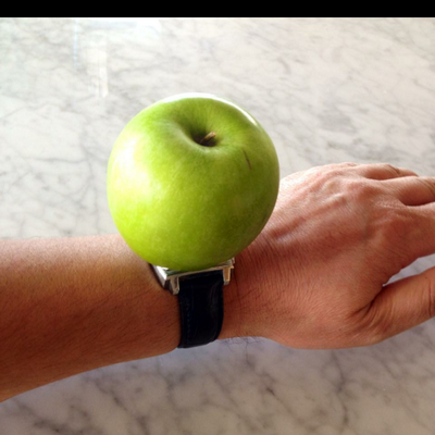 Profile Picture of Sams (@Tom_Sell_it) on Twitter