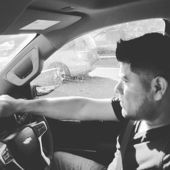 Profile Picture of Fernando Rojas (@servando740) on Poshmark