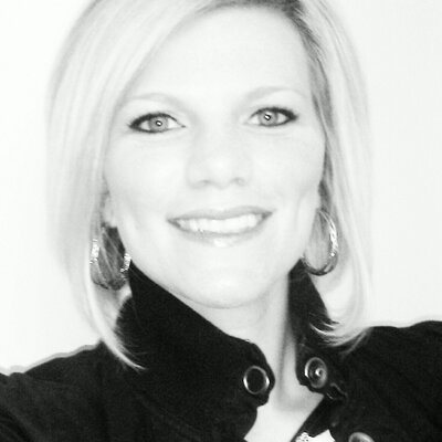 Profile Picture of Lynn Weigel (@lweigel84) on Twitter