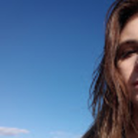 Alexis Lellios - Poshmark Profile Picture of Alexis Lellios (@alexislellios) on Poshmark