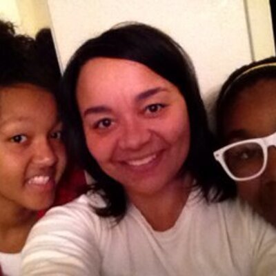 Profile Picture of Adrienne Clark (@SunshineAClark) on Twitter