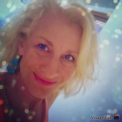 Profile Picture of Jo Lowe (@JoLowe62) on Twitter