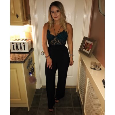 Profile Picture of Faye Thomas (@FayeThomasX) on Twitter