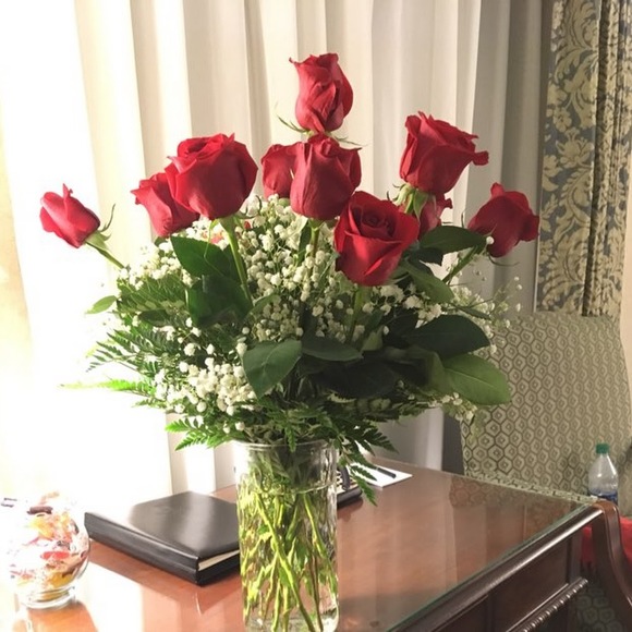 Profile Picture of Alicia Lara (@ailara13) on Poshmark